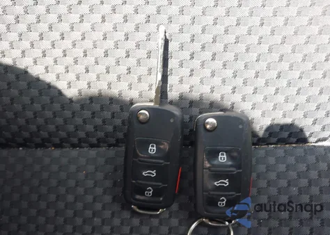 2014 Volkswagen Passat 2.5L S из США, поврежденный, VIN 1VWAP7A36EC029426